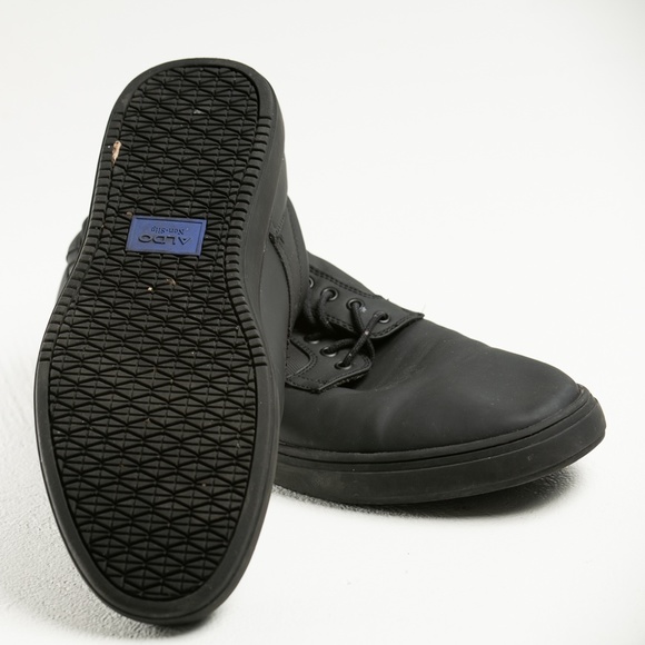 Mens 10.5 Aldo Non-Slip Restaurant Shoes - Picture 2 of 3